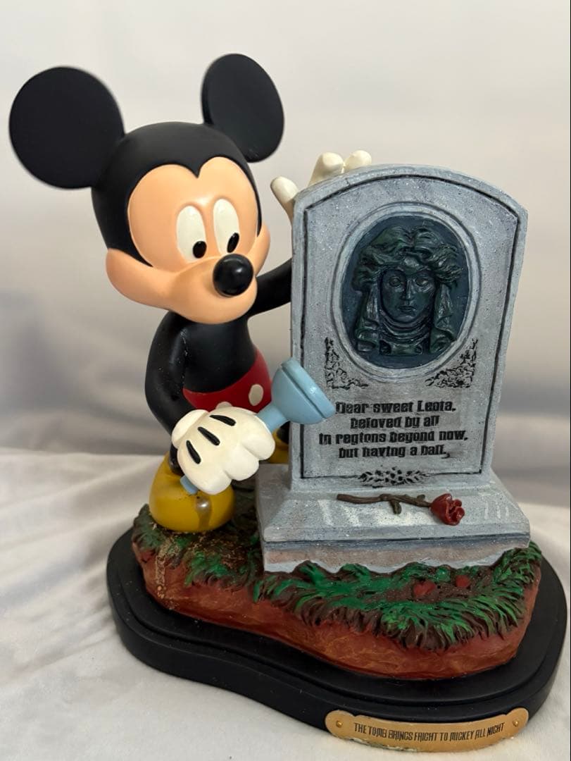 ホーンテッドマンション ミッキー ボブルヘッド ライトアップフィギュア限定500