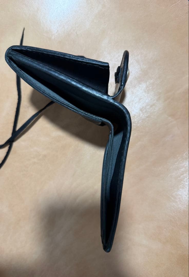 t*i様 ビルフォールドバタフライウォレット　サドルレザー ビーズカラーオーダー