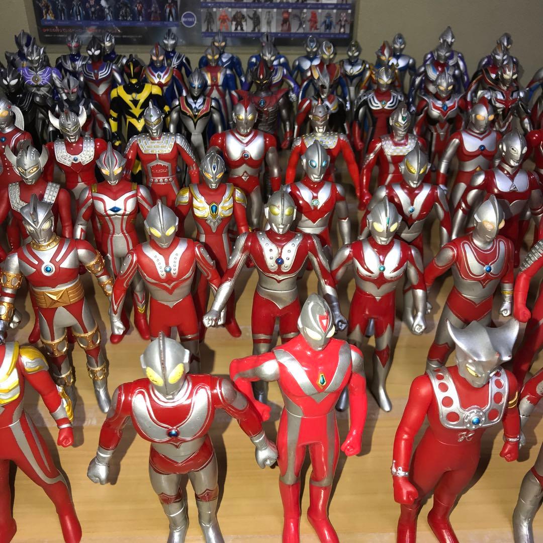 ウルトラマンソフビ　89体