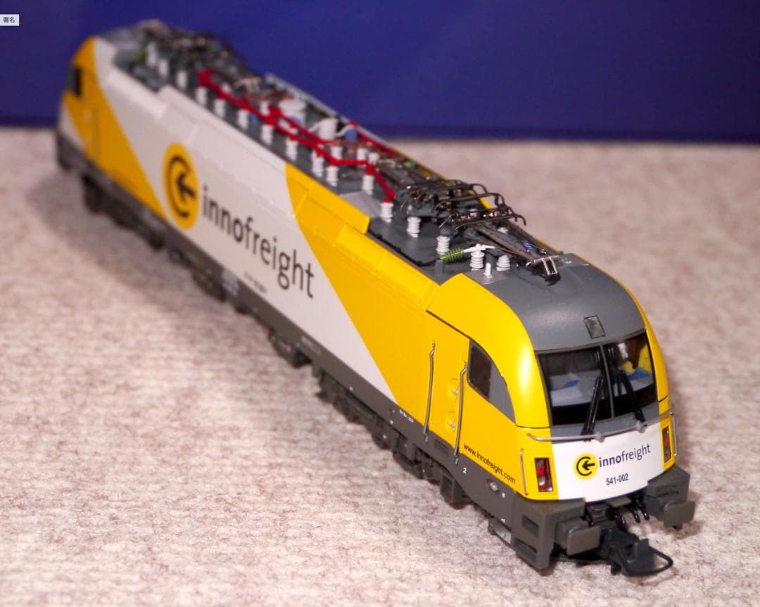 HOゲージ ROCO電気機関車 “Innofreight” (DCC・AC仕様)