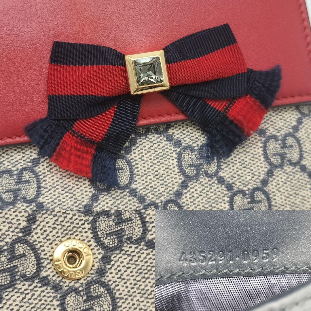 未使用に近い✨グッチ　折り財布　リボン