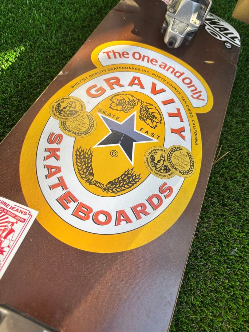 GRAVITY サーフスケート　スラローム　カーバー