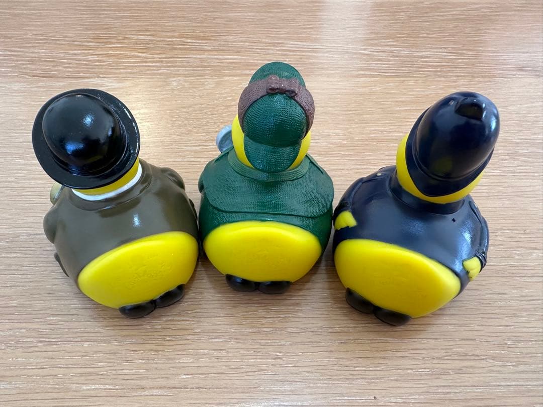 ロンドン限定　シャーロックホームズ　ホームズ＆ワトソン&警察官　ラバーダック