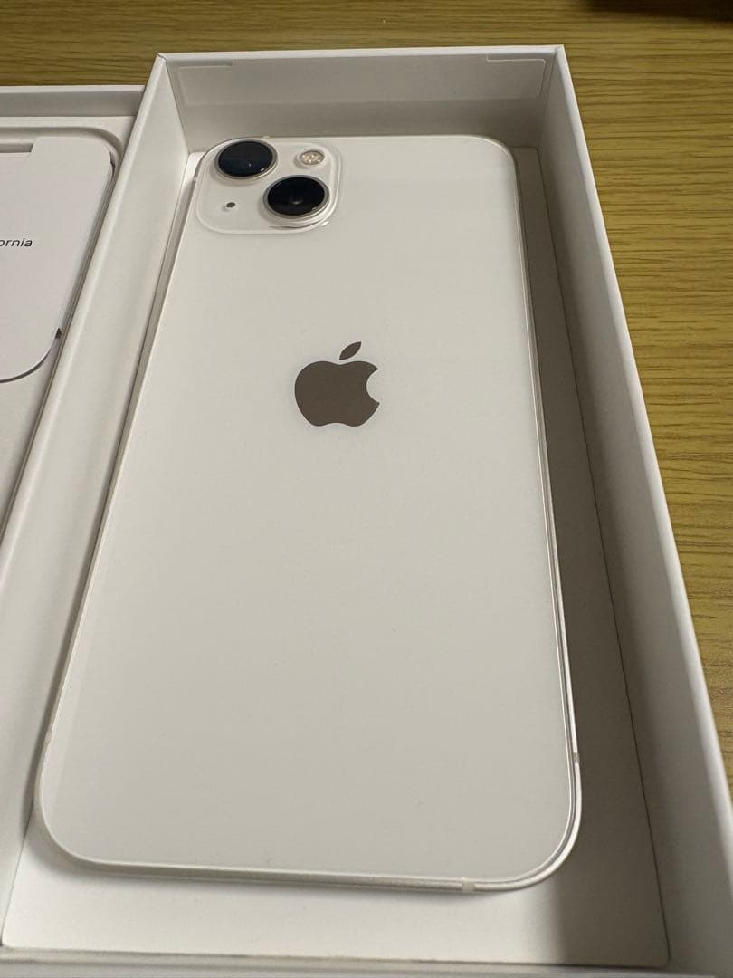 Apple iPhone13 128GB ホワイト 中古美品！