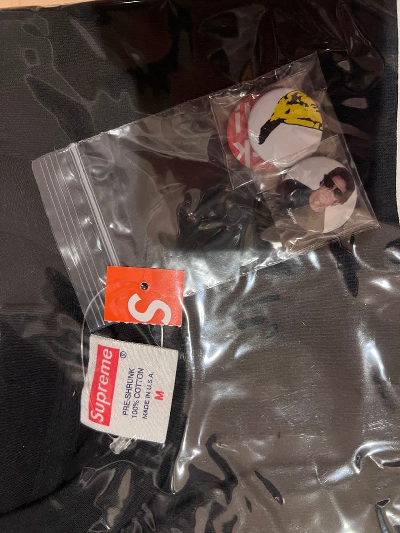 Supreme Tシャツ Mサイズ バッジ付き