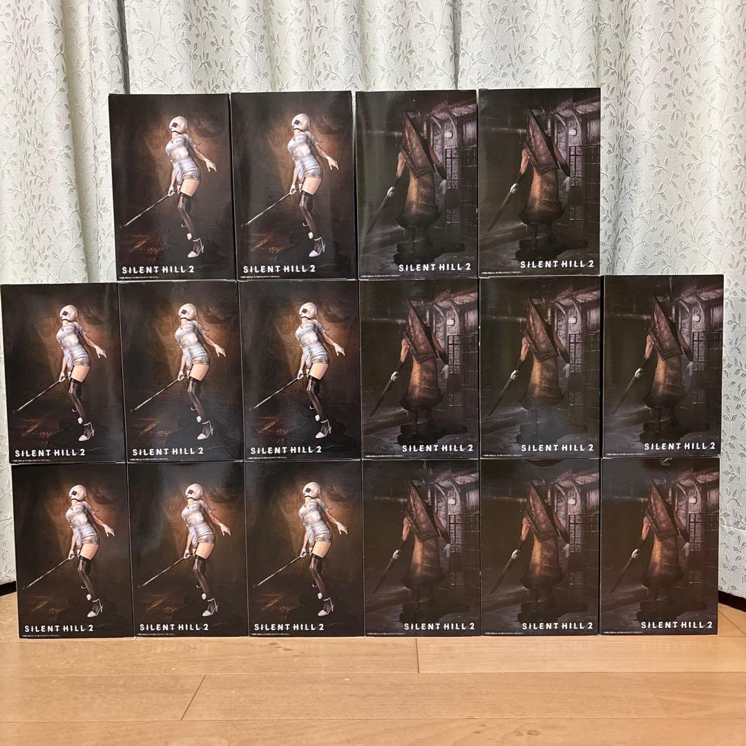 サイレントヒル2　バブルヘッドナース&レッドピラミッドシング　フィギュア