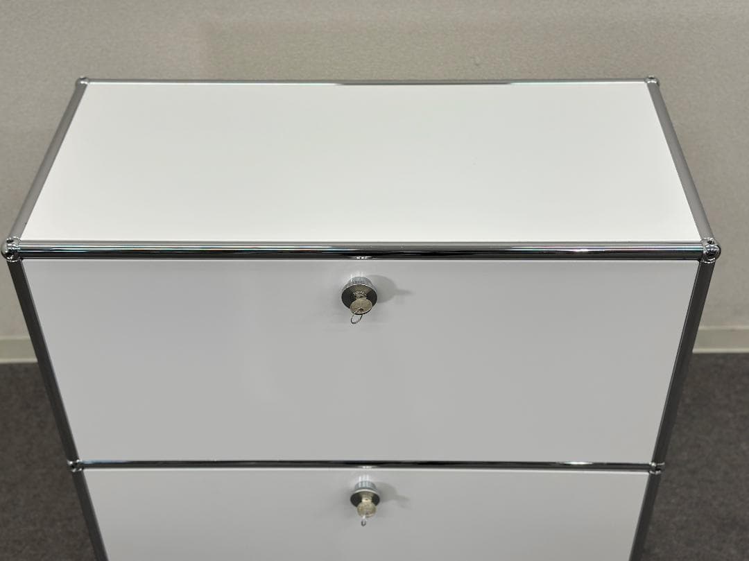 正規品■USMハラー■キャビネット　1列2段　白　鍵つき　パーソナルロッカー