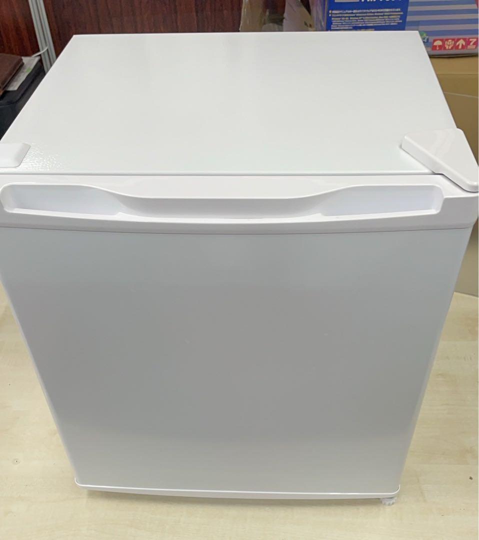 ★中古美品2023年製 マクスゼン 小型冷蔵庫　JR046ML01WH