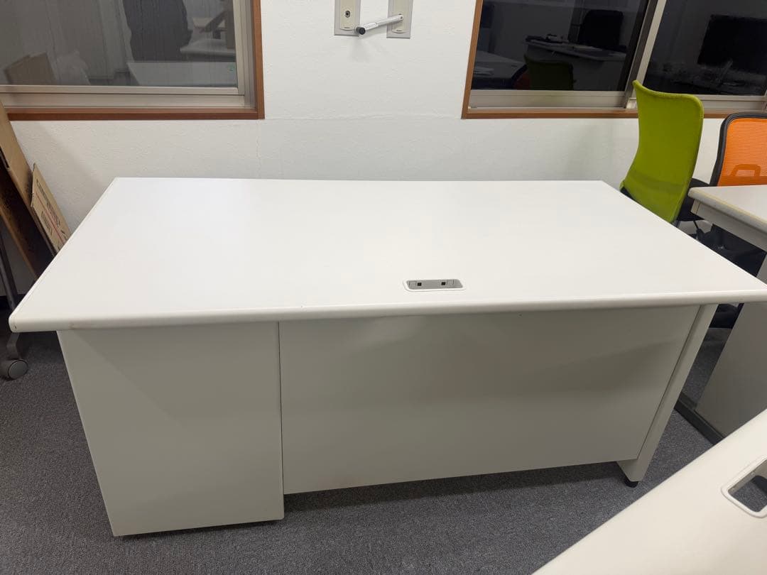 オフィス片袖デスク 1400x700x700