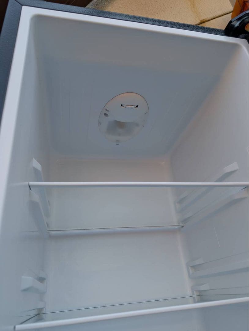 やま　美品 ハイセンス 冷蔵庫 HR-D1701B 175L