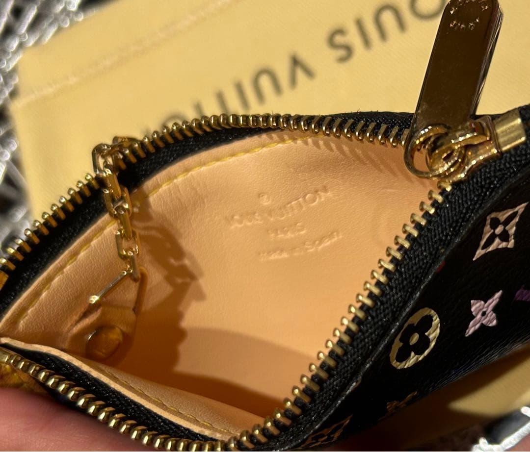 ルイヴィトン ポシェットクレ マルチカラー 黒　ケース　値下げ