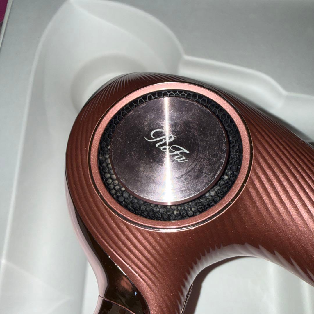 箱無し　RE-AJ05A ピンク　リファビューテックドライヤープロ