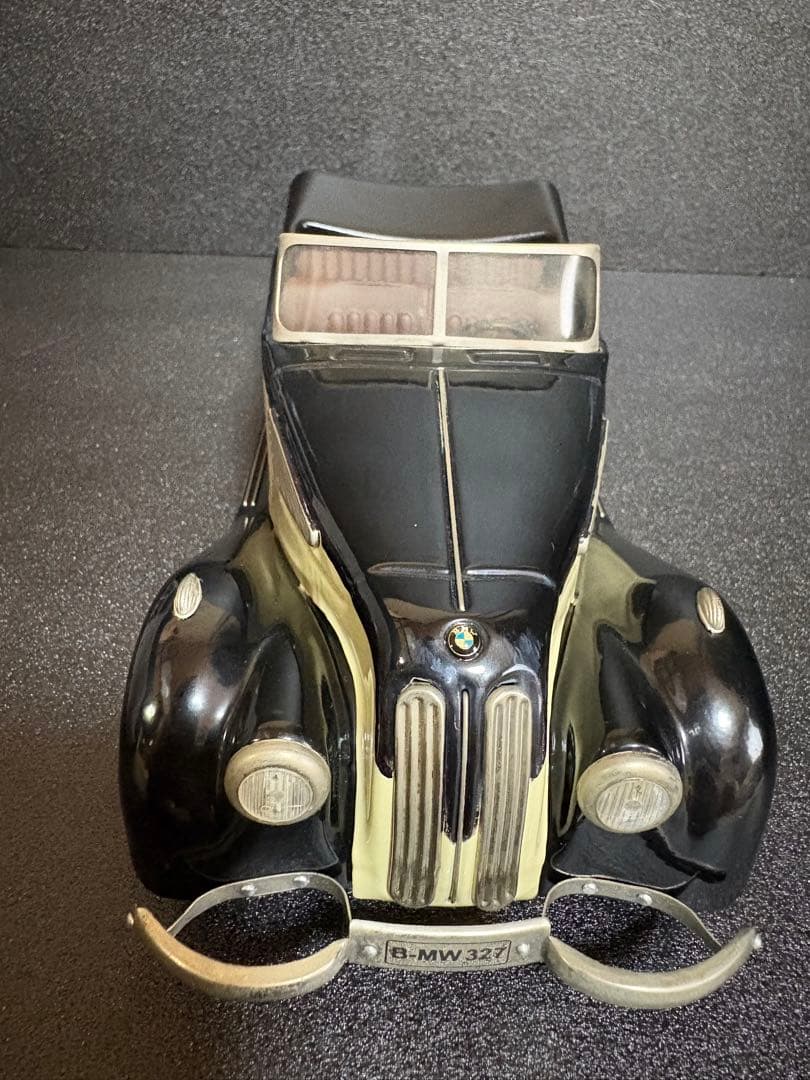 ミニカー Schuco 1/18 BMW 327 Cabriolet