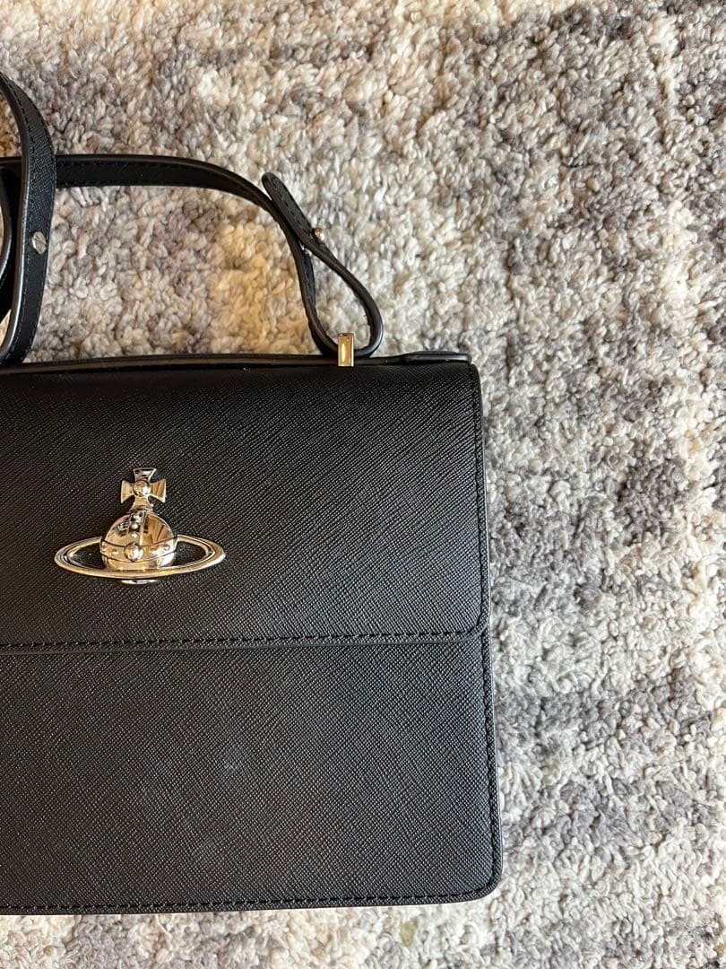 ヴィヴィアン　ショルダーバッグ〈まとめ買いでお値下げ致します〉