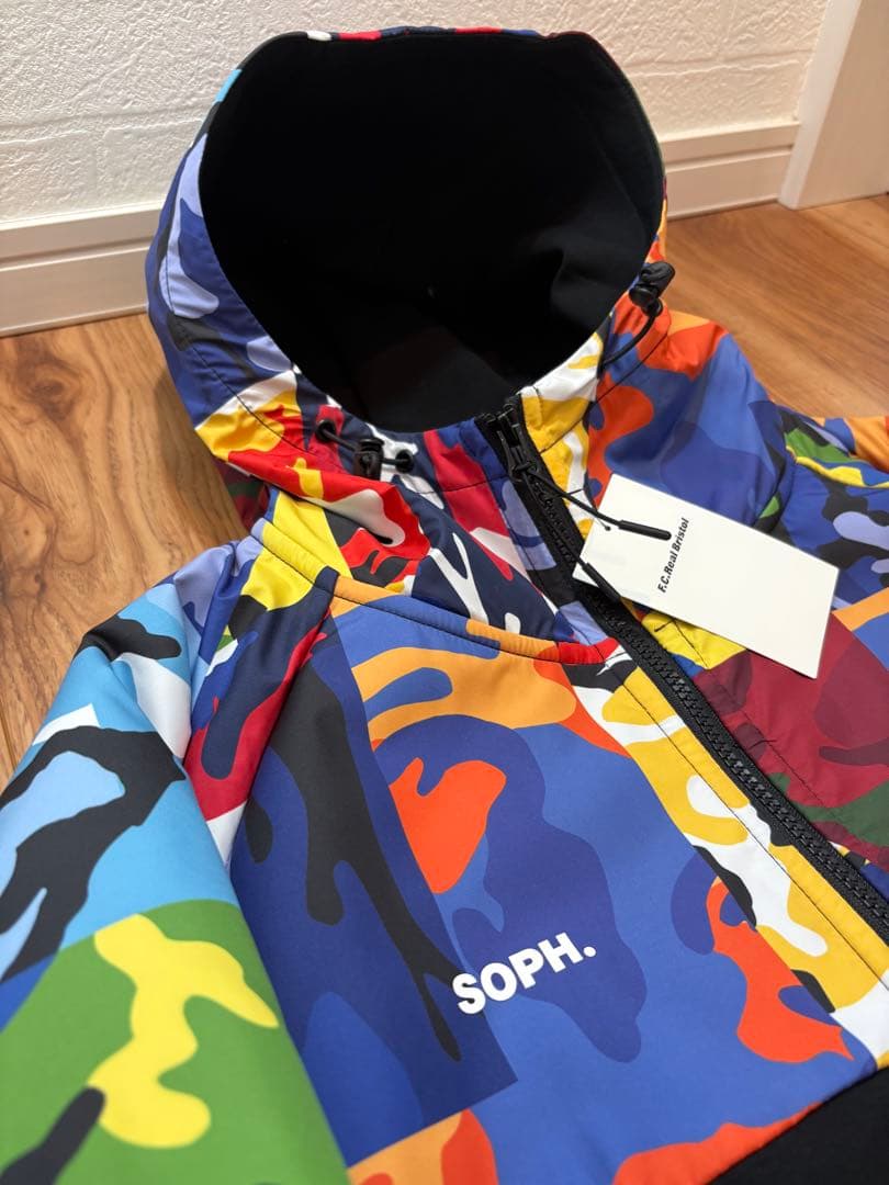 SOPH. カラフル迷彩フードジャケット　定価　約30.000円税込