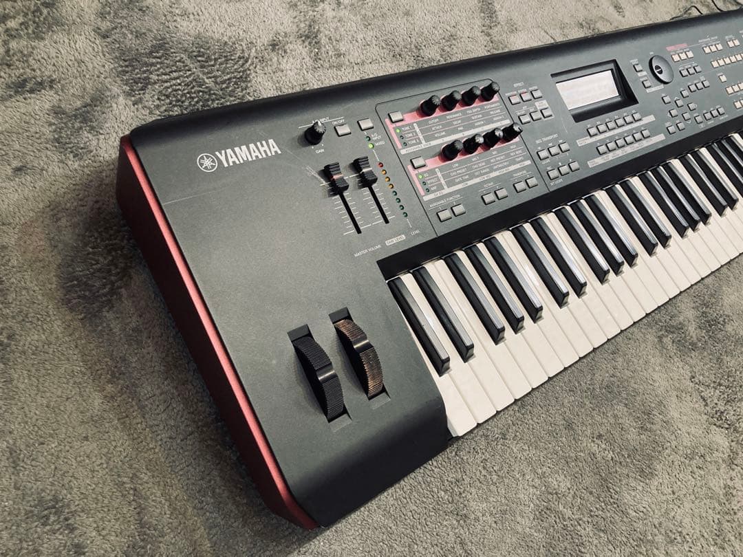 YAMAHA シンセサイザー MOXF6