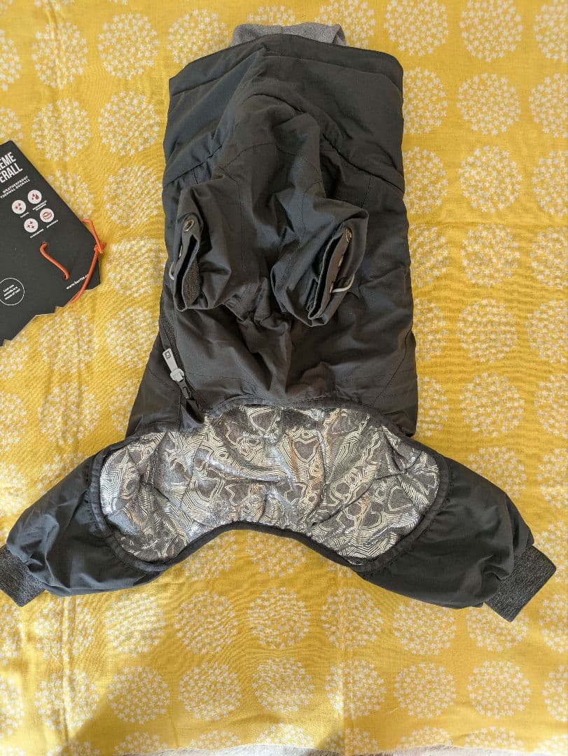 フルッタ　Hurtta エクストリームオーバーオール　35M 試着のみ