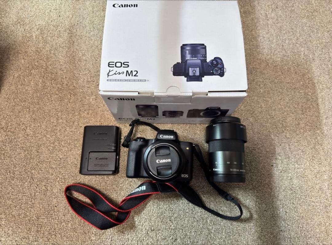 デジタルカメラ EOS Kiss M2 AK69