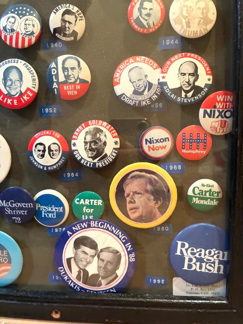 アメリカ大統領　選挙　缶バッジ　ビンテージ　アメリカン雑貨　ガレージ　額装