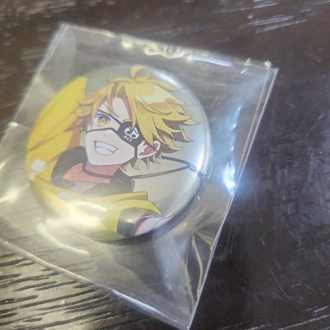 カラフルピーチ　缶バッチ