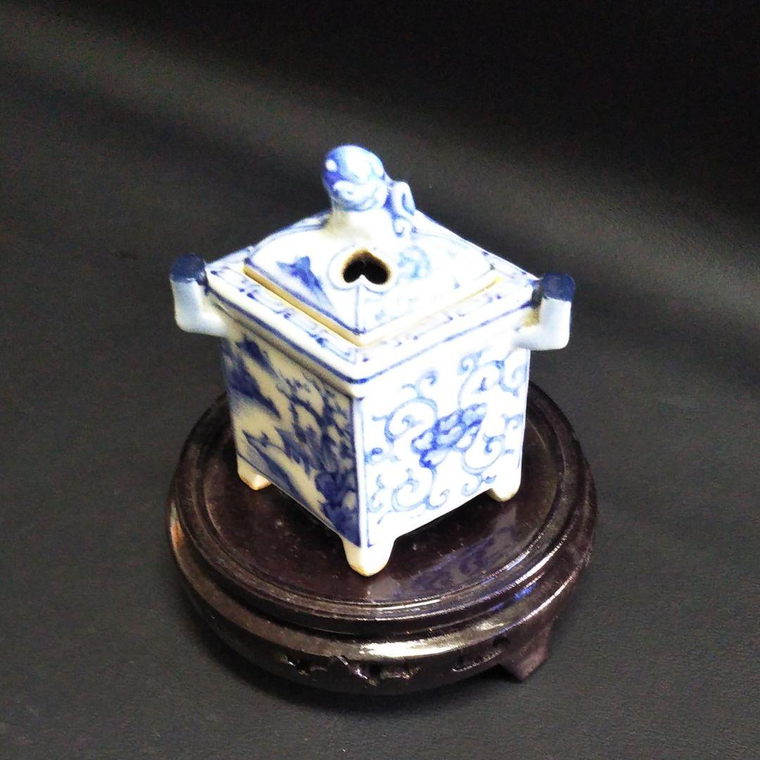 ※古美術/染付け山水獅子蓋四方香炉(底款:道八)