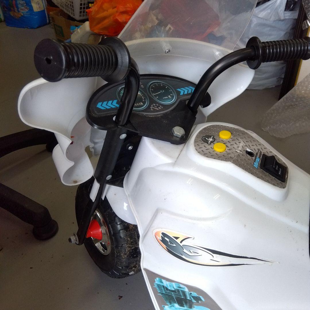 ジャンク品　STAR+HEART Motor バイクおもちゃ ホワイト