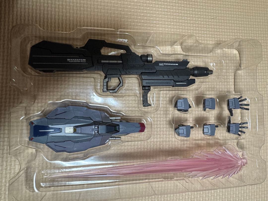 メタルビルド　プロヴィデンスガンダム　開封品