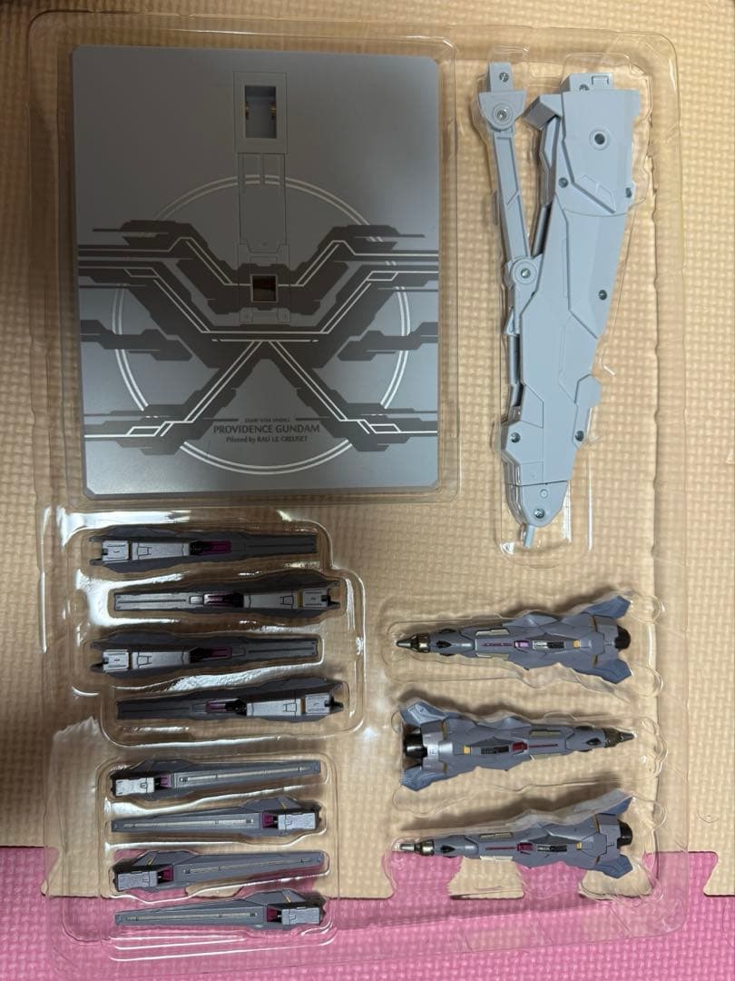 メタルビルド　プロヴィデンスガンダム　開封品