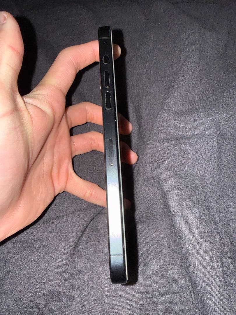 最終値下げ 格安iPhone15pro max ブラックチタニウム SiMフリー