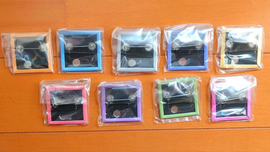 ラブライブ μ's 5th ライブ ハート型缶バッジ & スクエア缶 セット