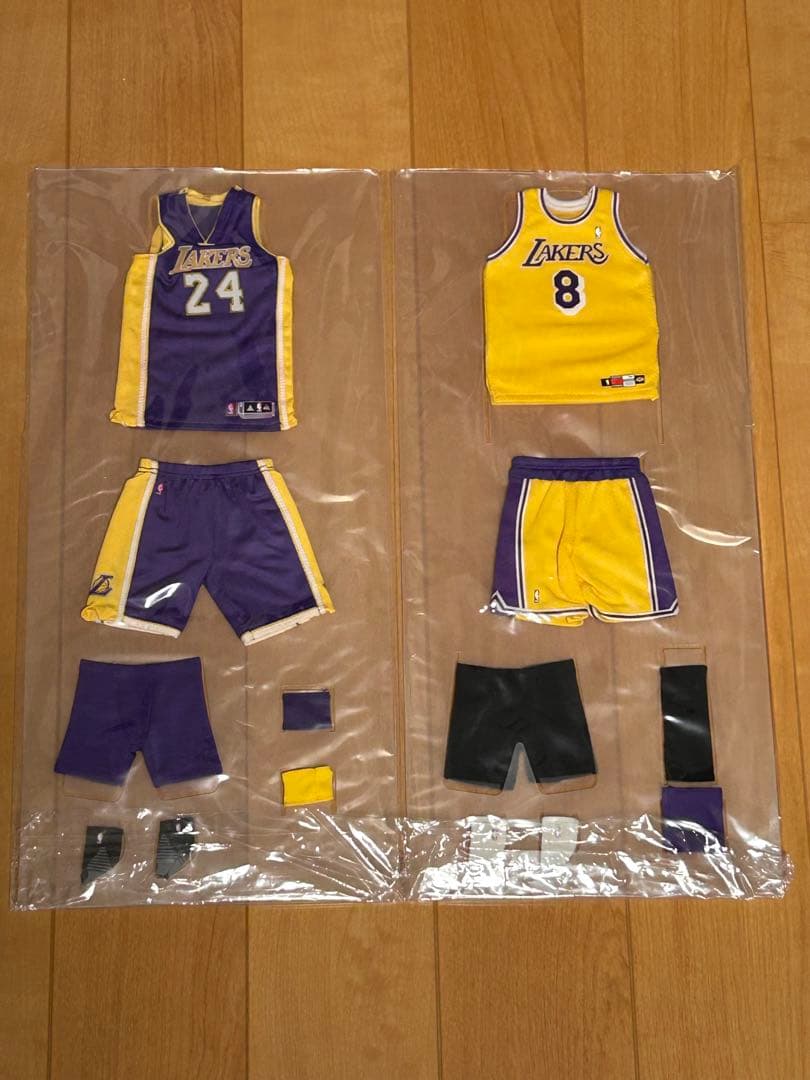Kobe Bryant 24 Lakers フィギュア