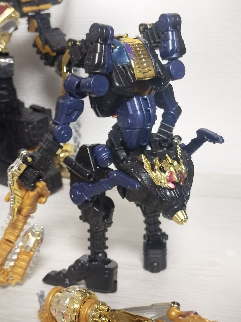 ミニプラPB タランチュラアビス & キングコーカサスカブト