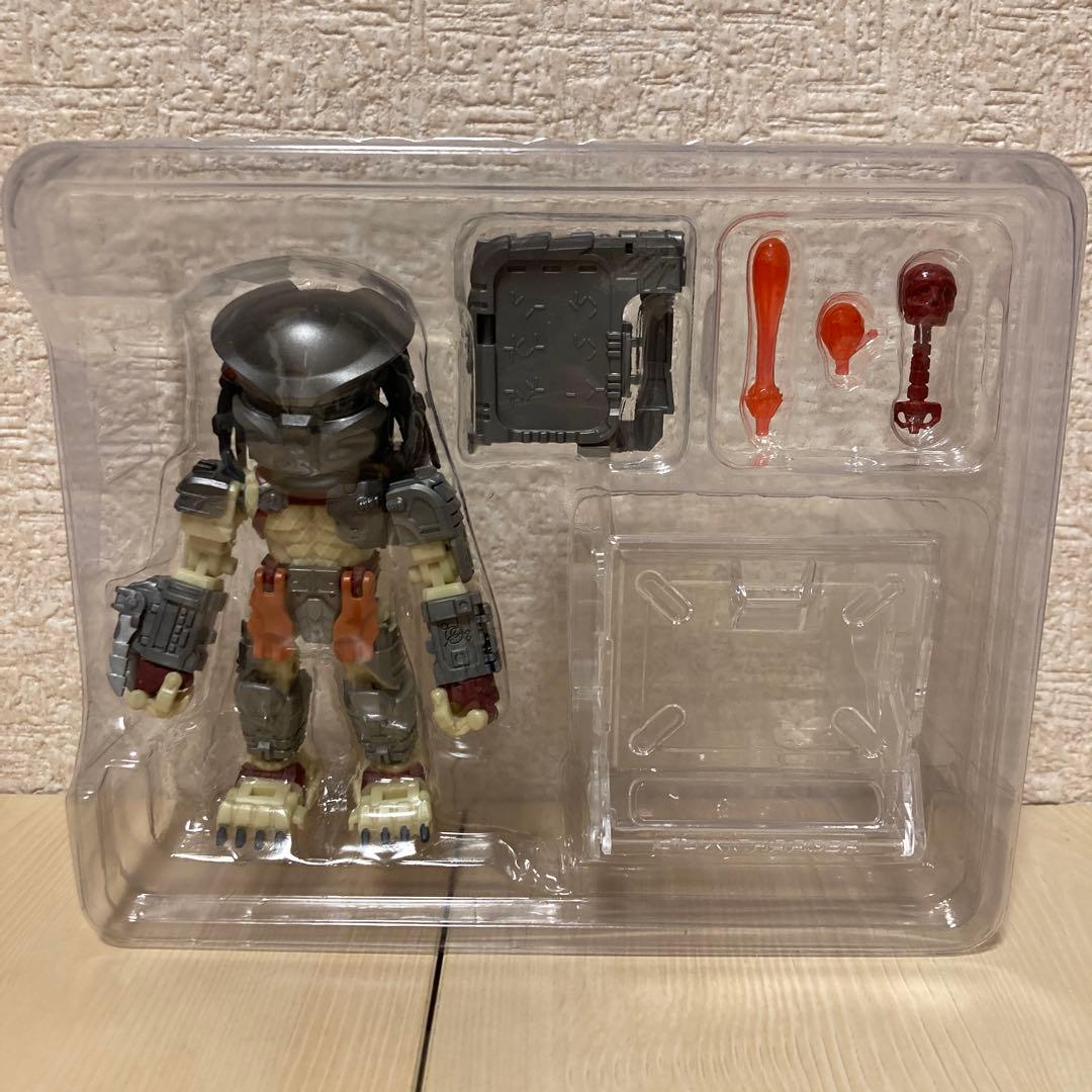 MEGA BOX プレデター