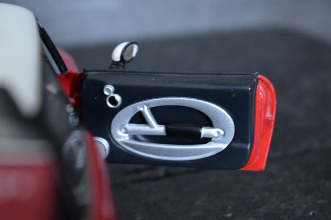 [絶版] 1/18 オートアート ミニクーパー ミニカー エンジン再現