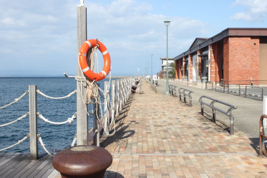 ★ OLYMPUS OM-2N + 広角レンズ 28mm