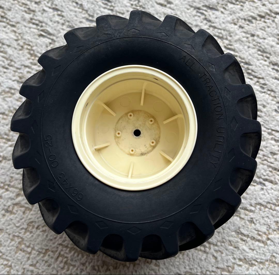 M*i様 ❗️２月限定　ホイールをプレゼント❗️ タミヤ　クラッドバスター　タイ