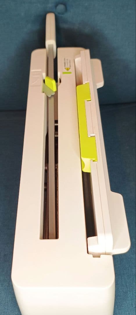 【新品替刃つき美品】プラス コンパクト裁断機 PLUS PK-213