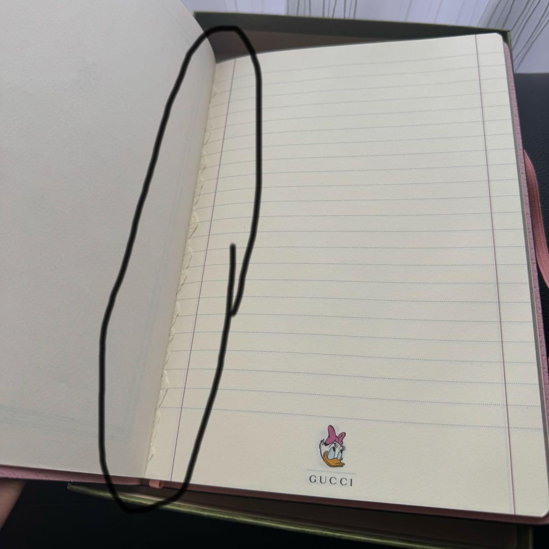 GUCCI デイジー ノート