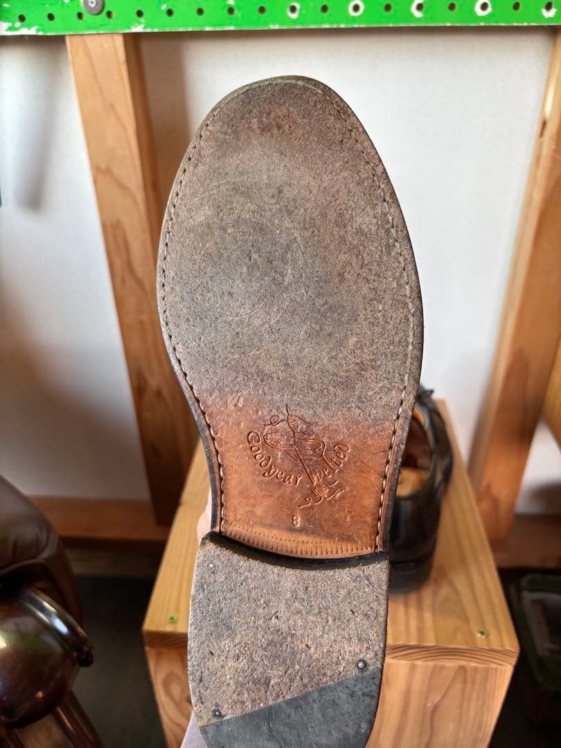 ジャランスリワヤ　ウイングチップ