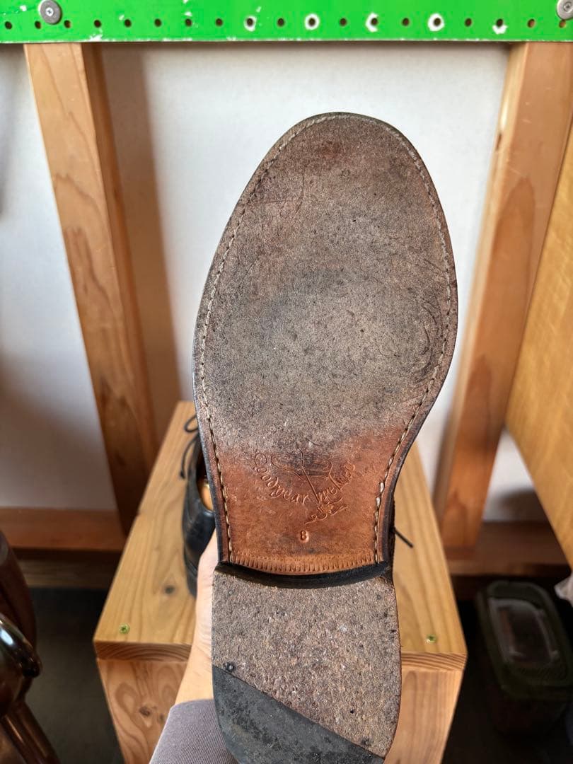 ジャランスリワヤ　ウイングチップ