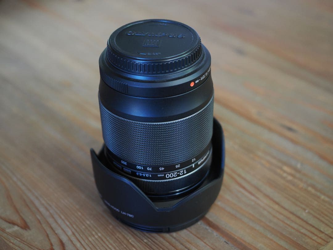 OLYMPUS M.ZUIKO 12-200mm f3.5-6.3 ズームレンズ