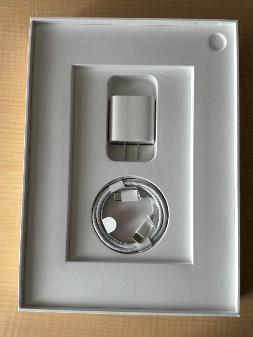 Wi-Fi + Cellular 第11世代Apple iPad（A16）ブルー