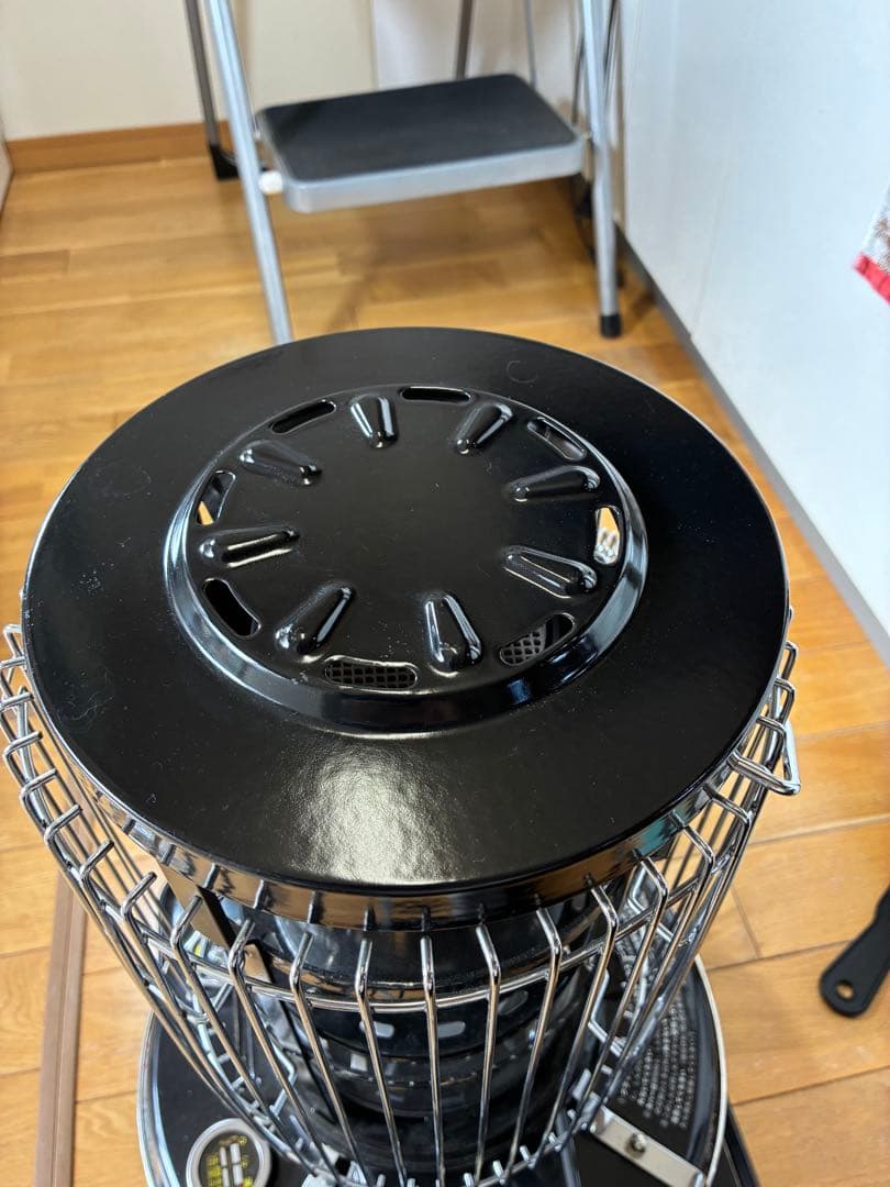 アラジン 石油ストーブ ブラック BF-3906