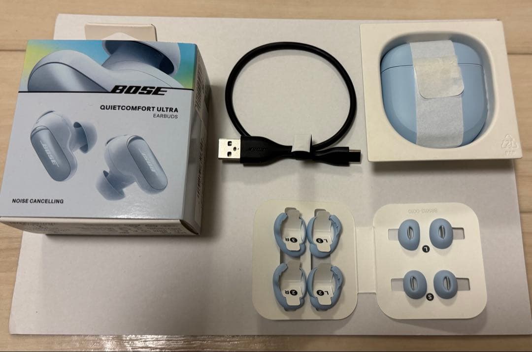 BOSE Quiet Comfort Ultra Earbuds 第一世代