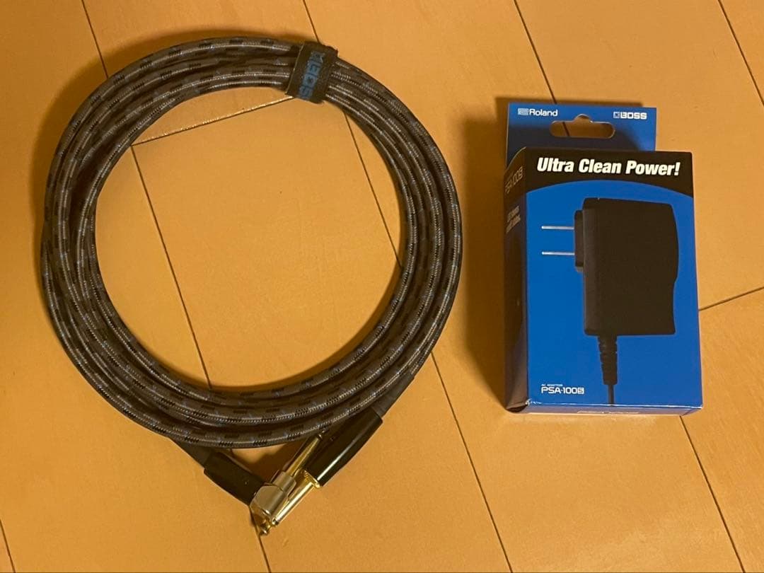 BOSS GT-1(箱、説明書、シールド、純正アダプター付き)