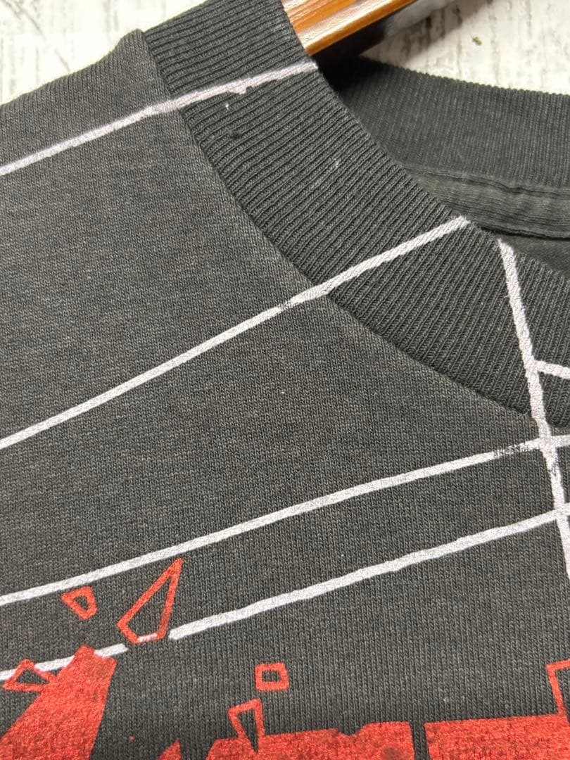 メタリカ LLICA Tシャツ