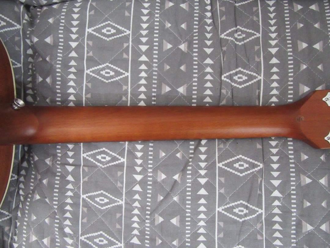 GUILD F-240E　中古美品