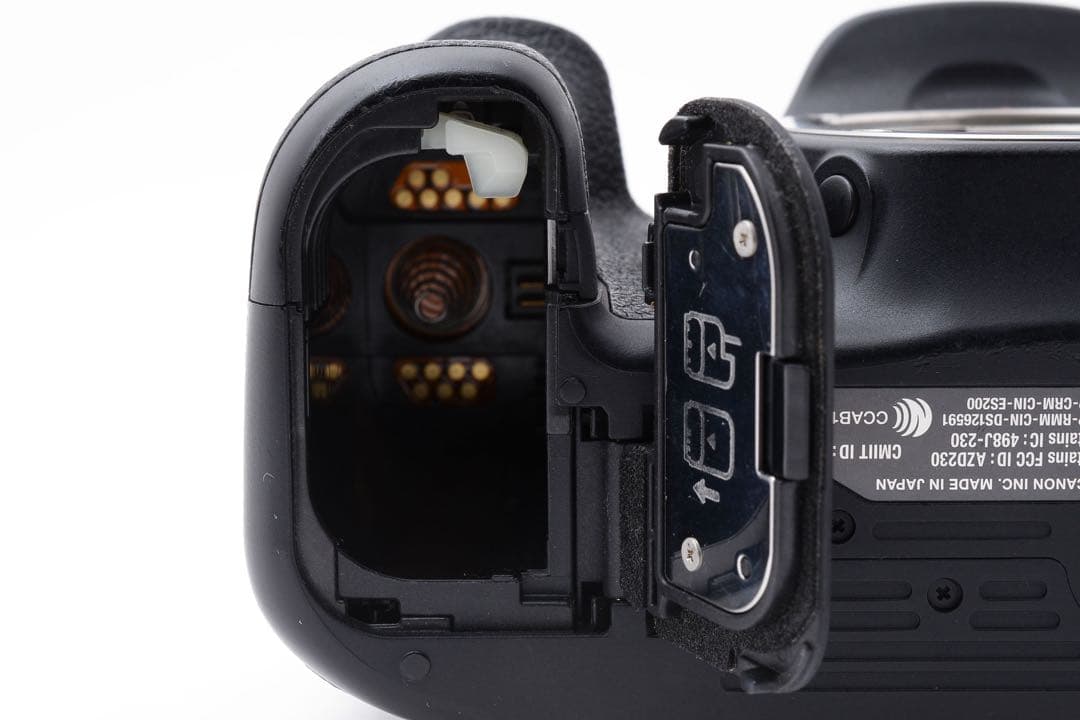 デジタル一眼レフカメラCanon EOS80D標準&望遠ダブルレンズセット