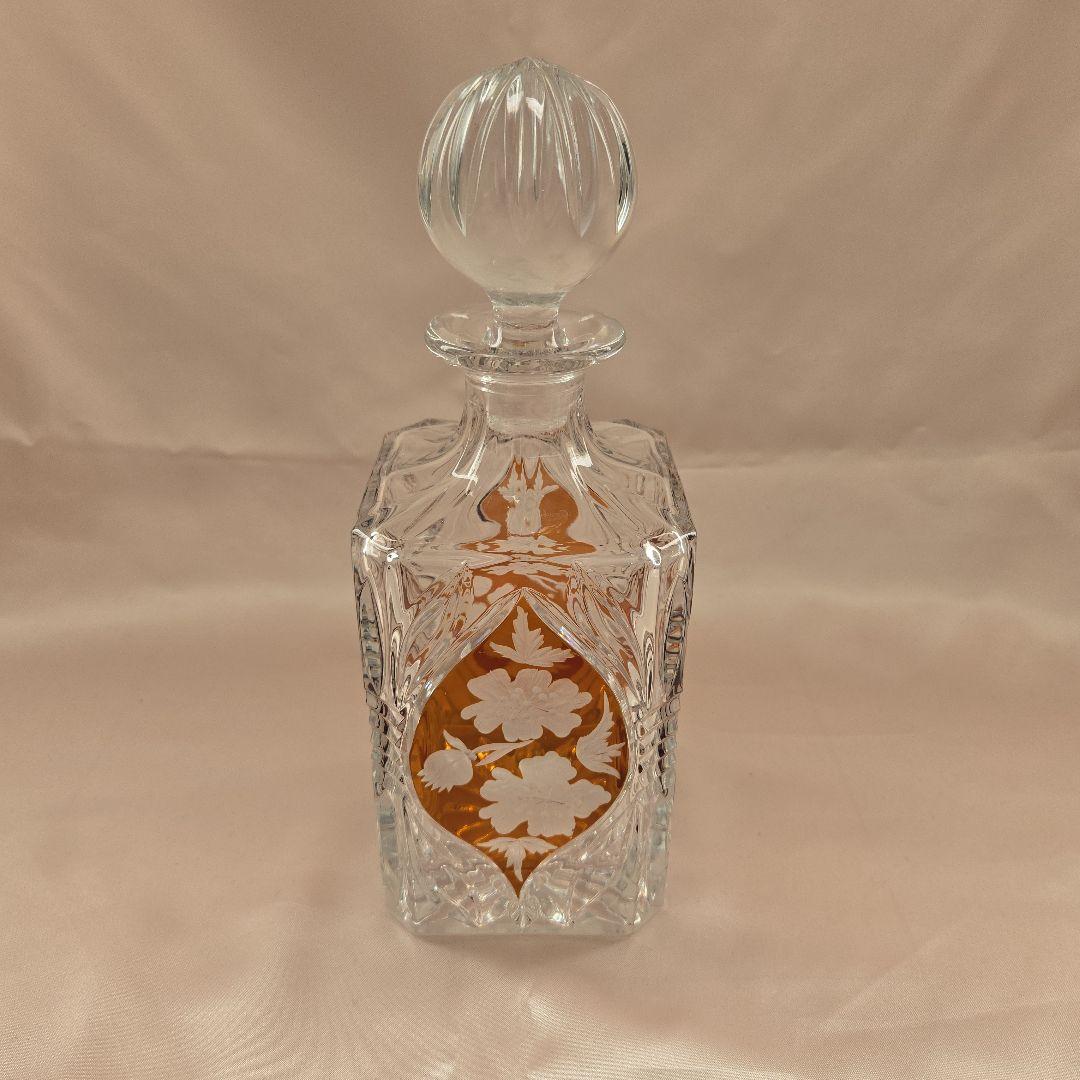 ウイスキーの空瓶空箱 セット ボヘミアンクリスタルデキャンタ付き