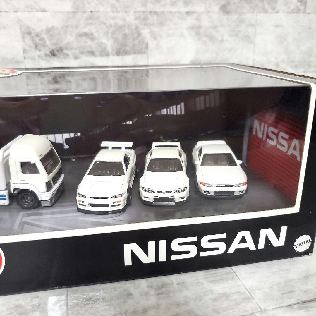 HOT WHEELS プレミアムコレクターセット スカイラインＧＴ－Ｒ